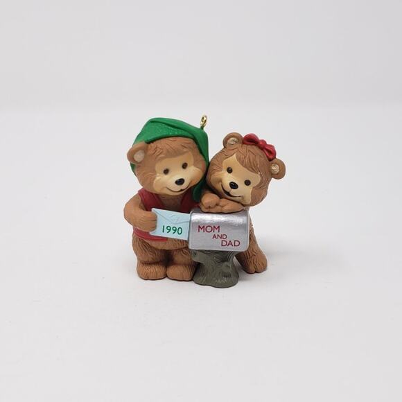 1990 Hallmark Mom and Dad Handcrafted Keepsake Holiday Christmas Ornament. - Picture 3 of 5